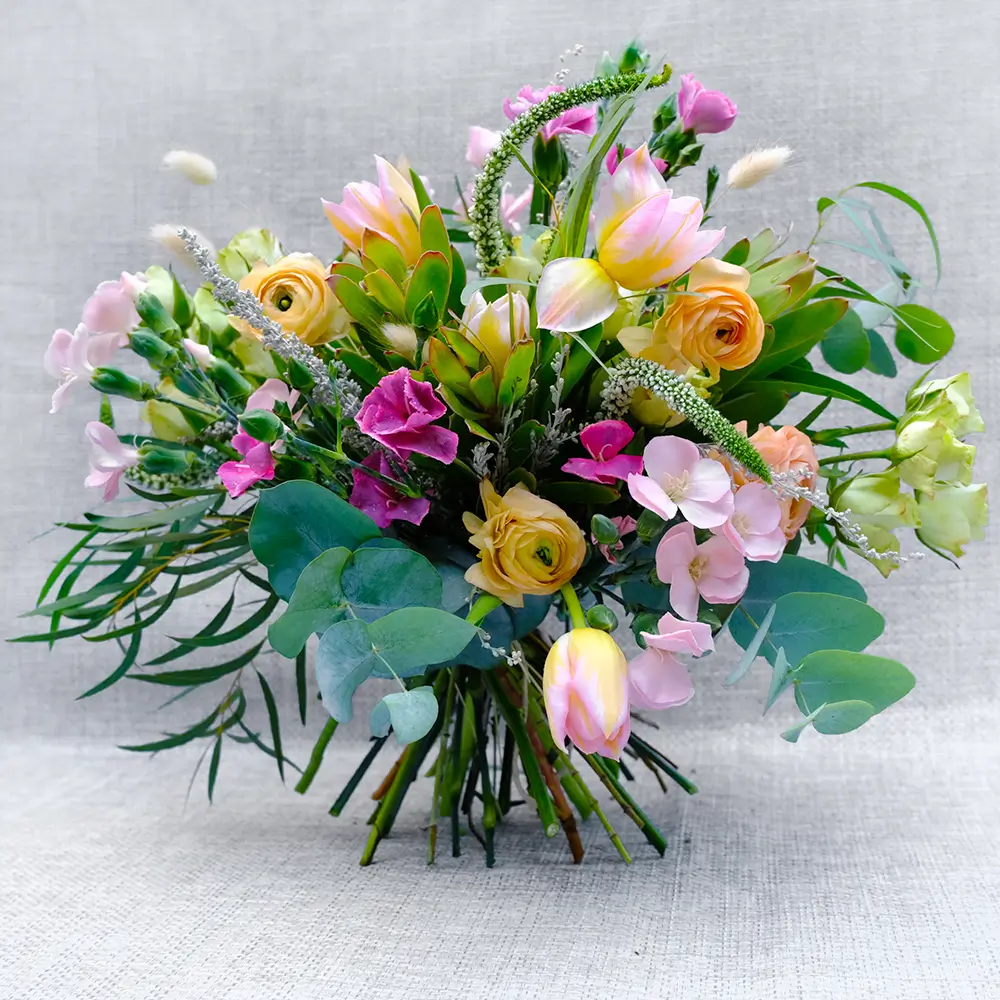 Mixed Arrangements