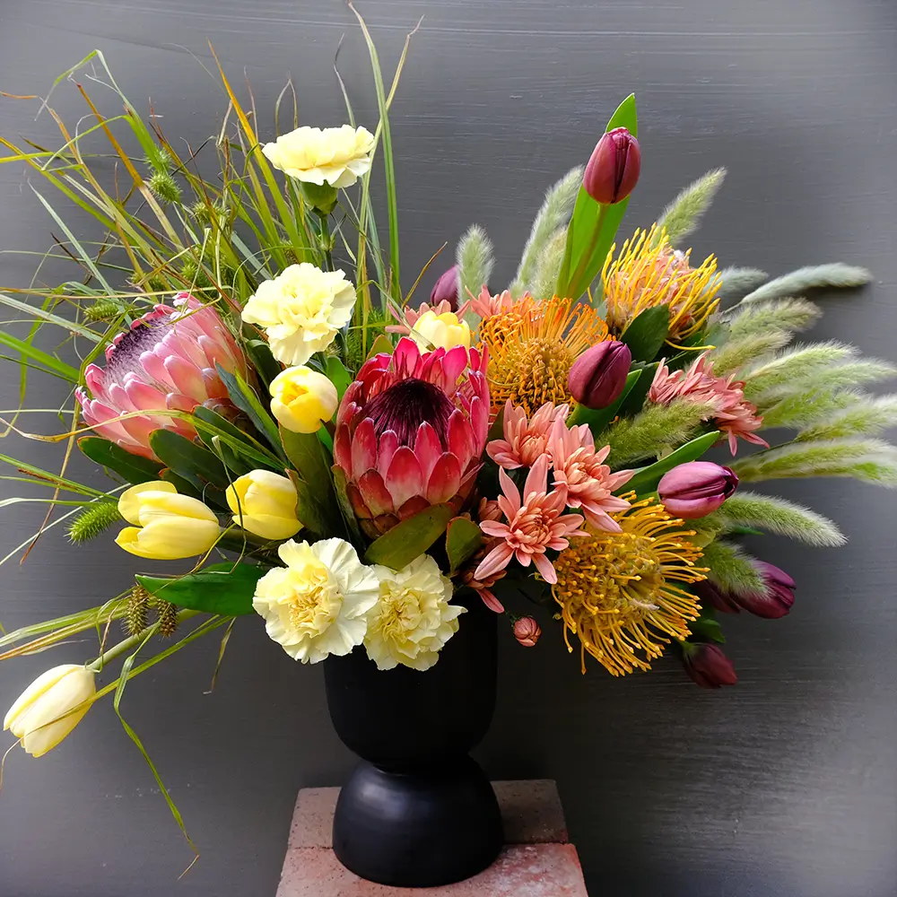 Mixed Arrangements